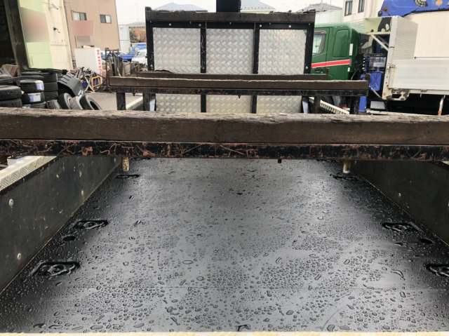 日産アトラスクレーン4段小型（2t・3t）[写真05]