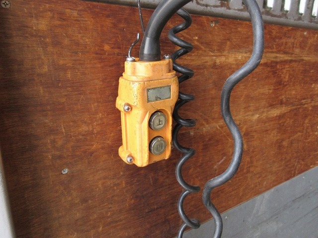 日野デュトロアルミバン小型（2t・3t）[写真12]