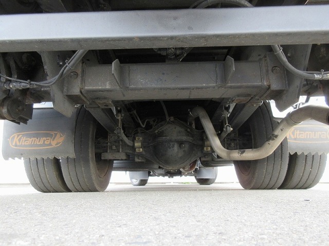 日野デュトロアルミバン小型（2t・3t）[写真20]