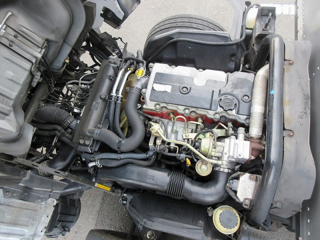 日野デュトロアルミバン小型（2t・3t）[写真21]