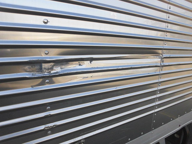 トヨタダイナアルミバン小型（2t・3t）[写真30]