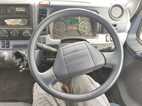 三菱ふそうキャンターアルミバン小型（2t・3t）[写真17]