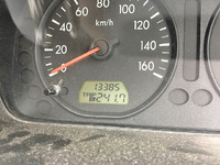 マツダボンゴ平ボディ小型（2t・3t）[写真19]