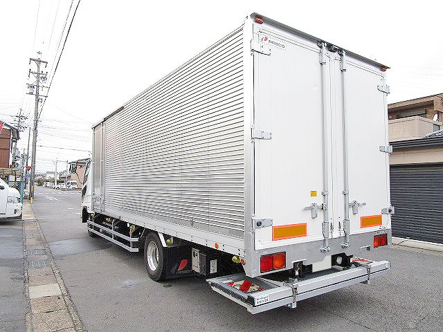 三菱ふそうファイターアルミバン中型（4t）[写真02]