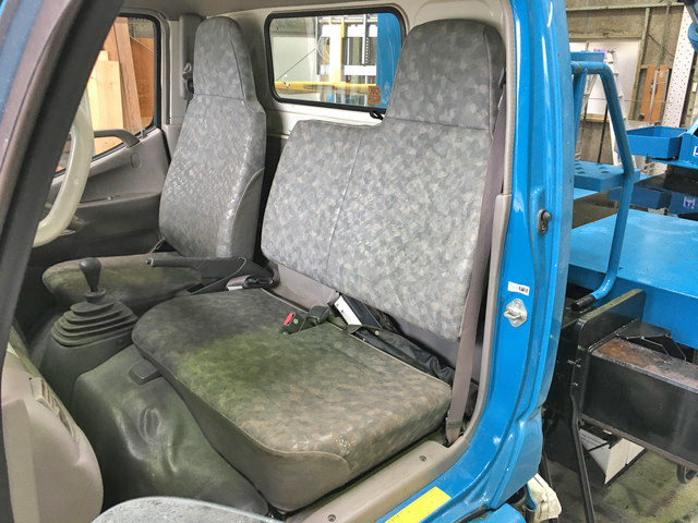 日野デュトロ高所作業車小型（2t・3t）[写真32]