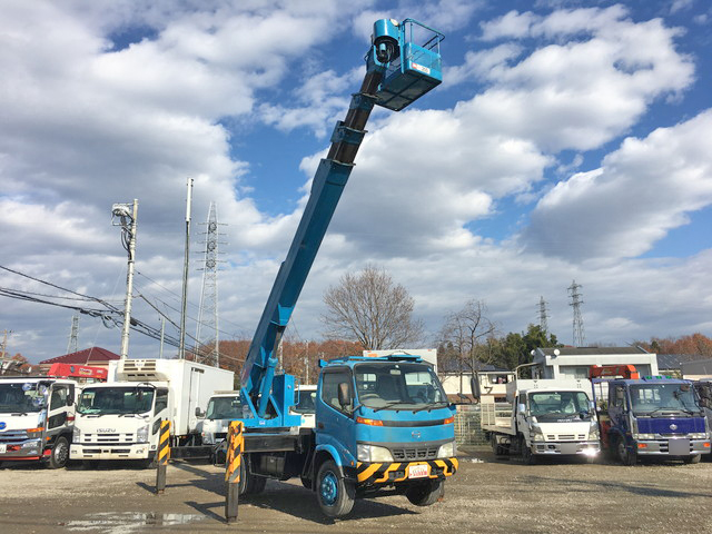 日野デュトロ高所作業車小型（2t・3t）[写真06]