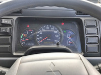 三菱ふそうキャンターアルミバン小型（2t・3t）[写真16]