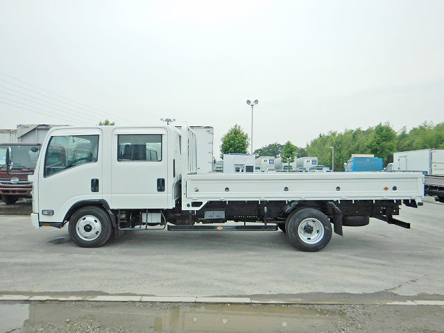 いすゞエルフダブルキャブ（Wキャブ）小型（2t・3t）[写真06]