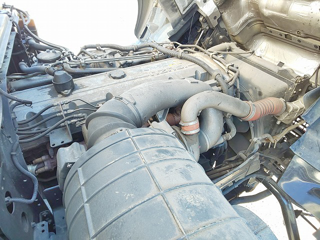 いすゞギガアルミブロック大型（10t）[写真24]