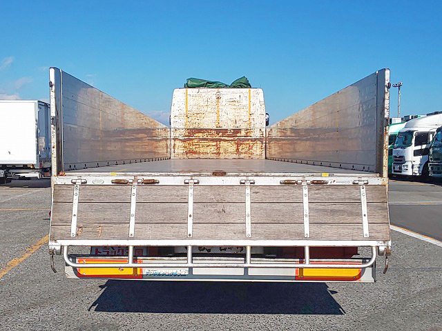 いすゞギガアルミブロック大型（10t）[写真09]