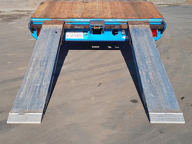 UDトラックスコンドル回送車中型（4t）[写真15]