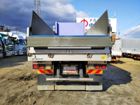 三菱ふそうスーパーグレートダンプ大型（10t）[写真10]