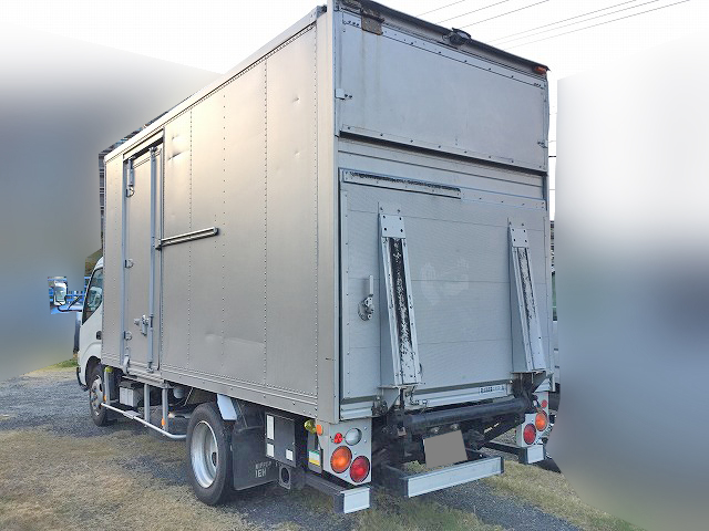 トヨタダイナアルミバン小型（2t・3t）[写真02]