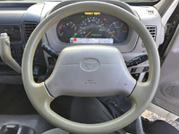 トヨタダイナアルミバン小型（2t・3t）[写真31]