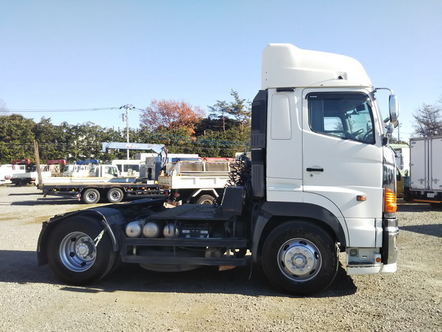 日野プロフィアトレーラーヘッド（トラクターヘッド）大型（10t）[写真06]