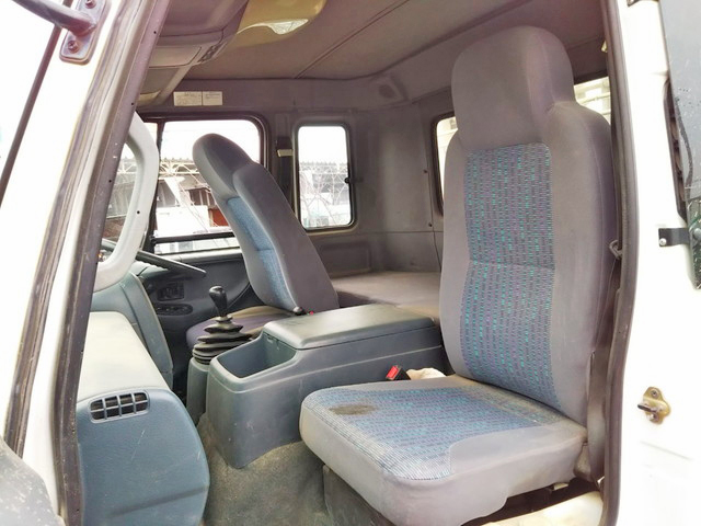 日産コンドルセルフローダー増トン（6t・8t）[写真25]