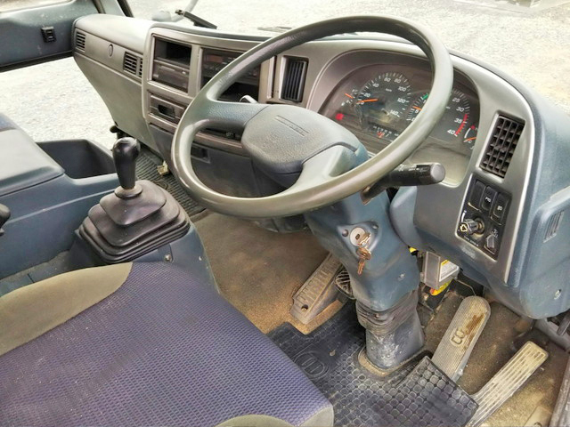 日産コンドルセルフローダー増トン（6t・8t）[写真30]