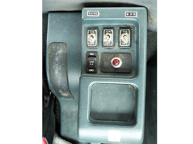 日産コンドルセルフローダー増トン（6t・8t）[写真36]