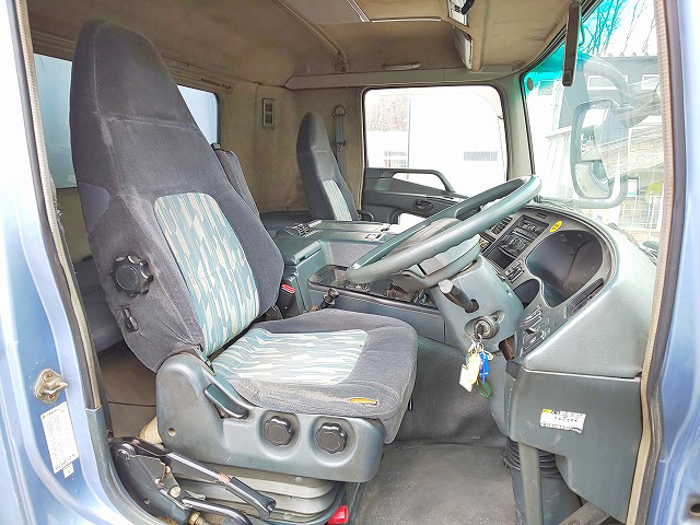 三菱ふそうスーパーグレート深ダンプ（土砂禁ダンプ）大型（10t）[写真32]