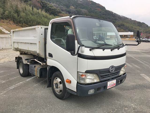 日野デュトロアームロール小型（2t・3t）[写真03]