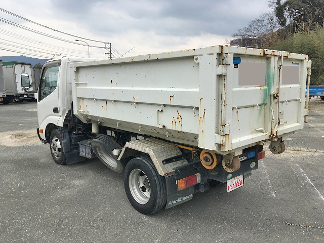 日野デュトロアームロール小型（2t・3t）[写真04]