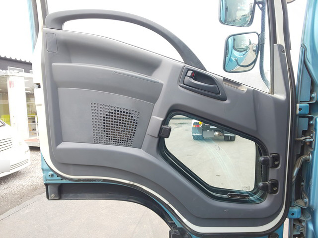 いすゞフォワードダンプ増トン（6t・8t）[写真26]