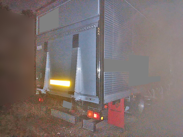 三菱ふそうファイターアルミバン中型（4t）[写真02]