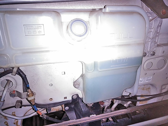 三菱ふそうファイターアルミバン中型（4t）[写真29]