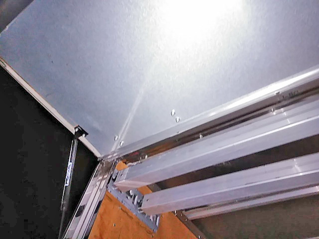 三菱ふそうファイターアルミバン中型（4t）[写真07]