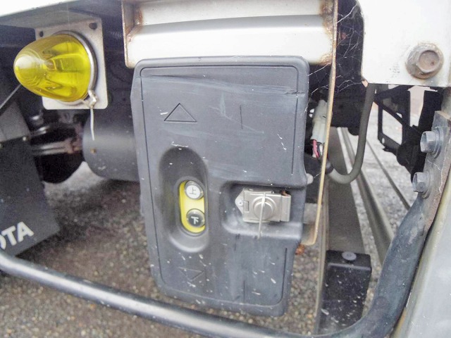 トヨタダイナアルミバン小型（2t・3t）[写真24]