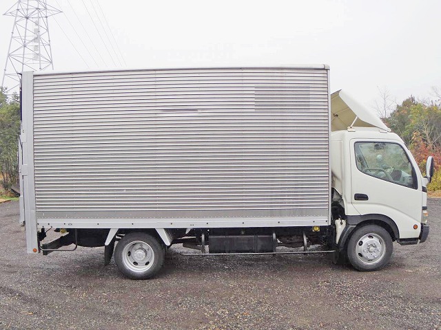 トヨタダイナアルミバン小型（2t・3t）[写真05]