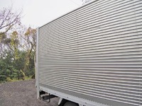 トヨタダイナアルミバン小型（2t・3t）[写真09]