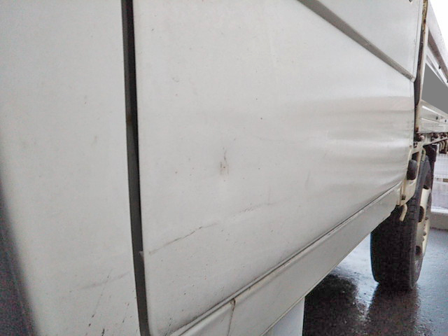 いすゞエルフダブルキャブ（Wキャブ）小型（2t・3t）[写真08]