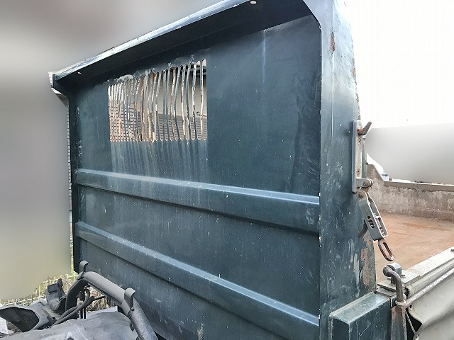 三菱ふそうキャンターダンプ小型（2t・3t）[写真10]