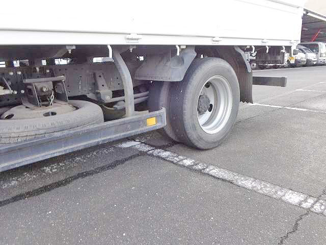 いすゞエルフ平ボディ小型（2t・3t）[写真08]