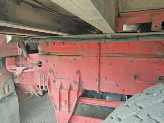 三菱ふそうスーパーグレート冷凍車（冷蔵車）大型（10t）[写真18]