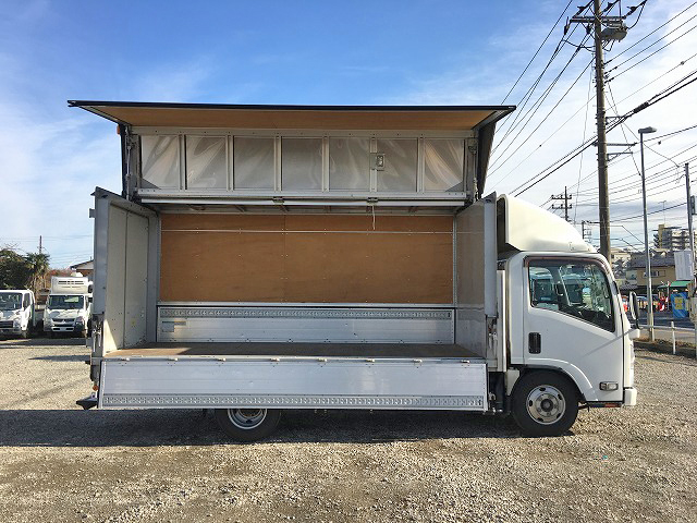 いすゞエルフアルミウイング小型（2t・3t）[写真08]