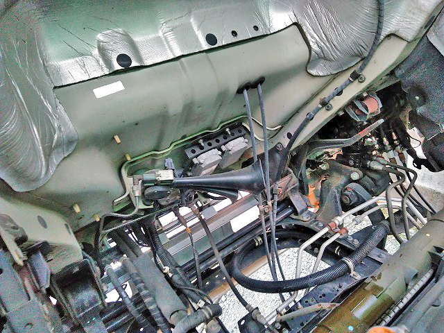 いすゞフォワード幌車中型（4t）[写真23]