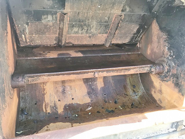 日野デュトロパッカー車（塵芥車）小型（2t・3t）[写真12]