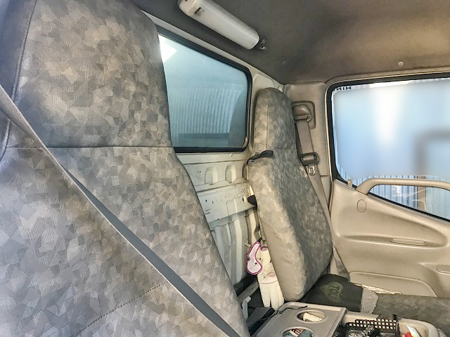 日野デュトロパッカー車（塵芥車）小型（2t・3t）[写真23]