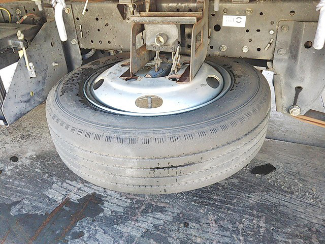 いすゞエルフ幌車小型（2t・3t）[写真19]