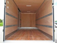 三菱ふそうキャンターアルミバン小型（2t・3t）[写真11]