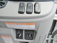 三菱ふそうキャンターアルミバン小型（2t・3t）[写真37]