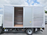 三菱ふそうキャンターアルミバン小型（2t・3t）[写真05]