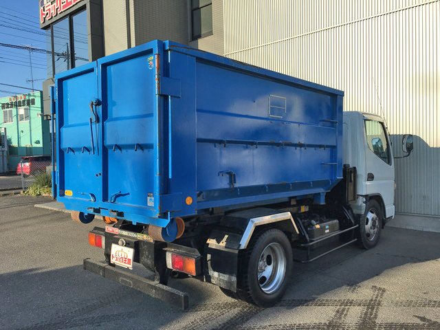 三菱ふそうキャンターマルチリフト小型（2t・3t）[写真02]