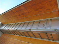 UDトラックスクオンアルミウイング大型（10t）[写真16]