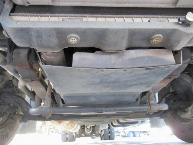 UDトラックスクオンアルミウイング大型（10t）[写真25]