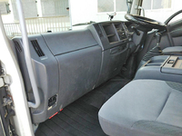 いすゞフォワードアルミウイング中型（4t）[写真32]