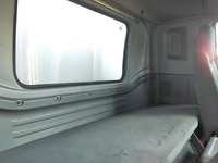 いすゞフォワードアルミウイング中型（4t）[写真33]