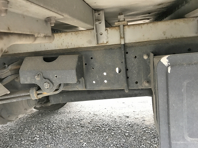 日野デュトロアルミバン小型（2t・3t）[写真16]